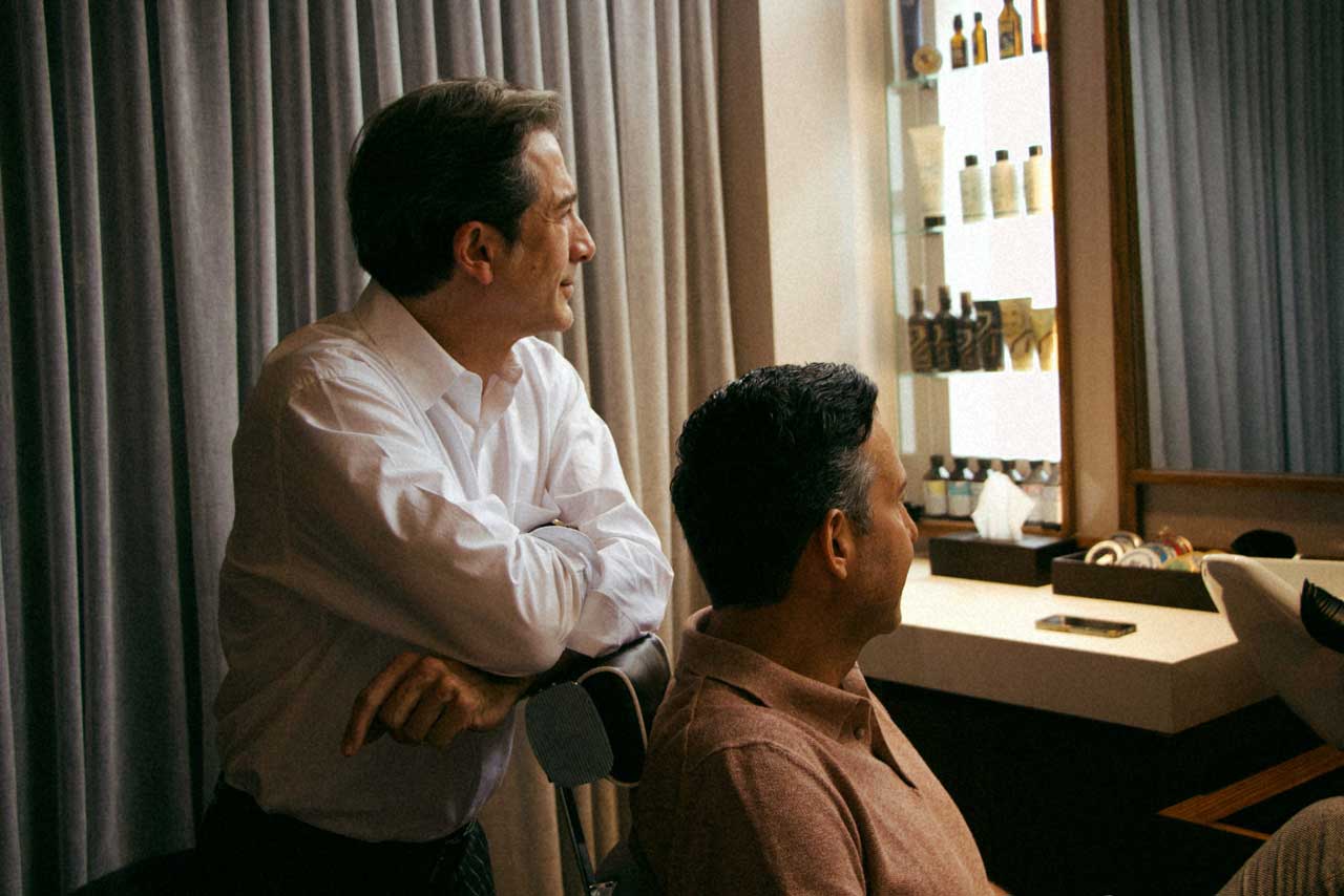 Emmanuel Serra y Erik Zuckerman en Homme Luxury Barbers